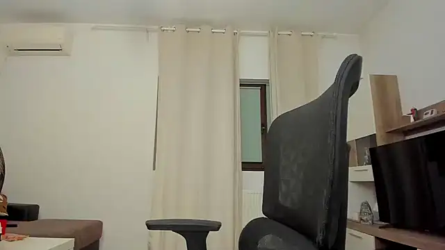 justchloex online show from September 2025 03:33:02 AM