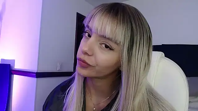 peyton golden1 online show from February 2026 03:16:02 AM