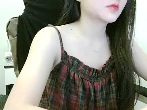 Yin-girl online show from October 2025 06:40:02 PM
