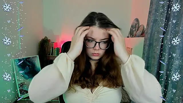 Snapshot of KeytSilvas chatting on December 2024 06:06:02 AM KeytSilvas online show from December 2024 06:06:02 AM