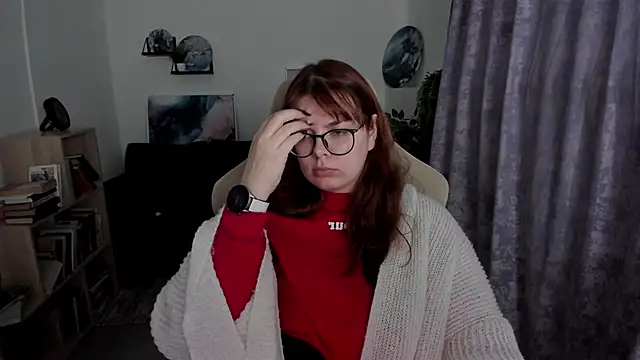 Snapshot of KeytSilvas chatting on March 2026 12:20:01 PM KeytSilvas online show from March 2026 12:20:01 PM