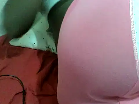 PRETTY-LIA online show from March 2025 12:43:01 AM