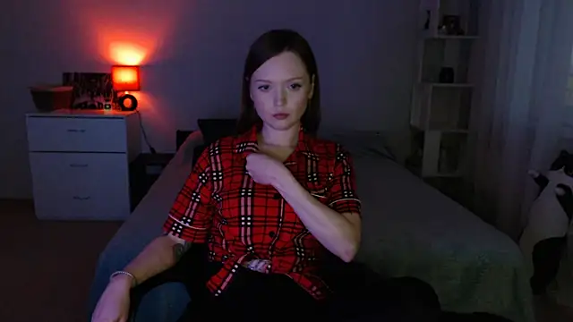 Allaria online show from April 2026 04:10:02 PM