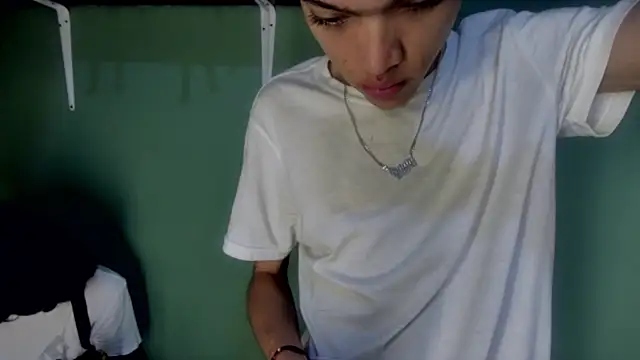 Snapshot of sweet_tippot chatting on November 2025 03:16:02 AM sweet tippot online show from November 2025 03:16:02 AM