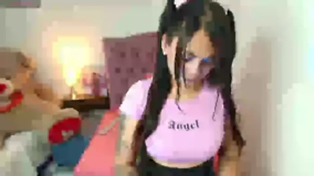 Snapshot of sofiasex99 chatting on May 2026 08:05:02 PM sofiasex99 online show from May 2026 08:05:02 PM