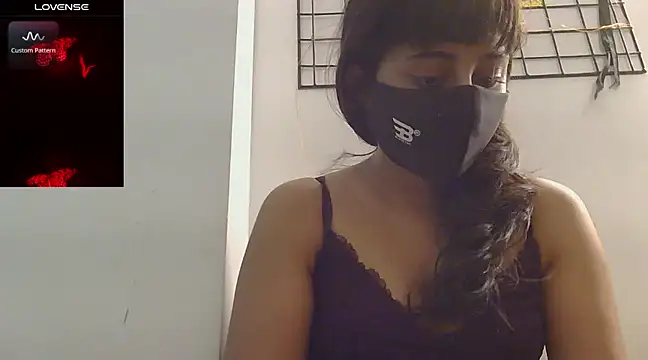 Snapshot of shimoona chatting on February 2025 03:18:02 PM shimoona online show from February 2025 03:18:02 PM