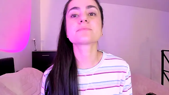 Snapshot of guccipussy1 chatting on March 2025 06:44:02 PM guccipussy1 online show from March 2025 06:44:02 PM