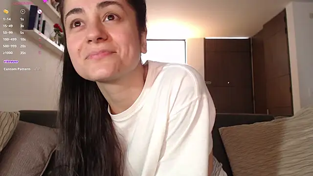 Snapshot of guccipussy1 chatting on October 2025 02:23:02 PM guccipussy1 online show from October 2025 02:23:02 PM