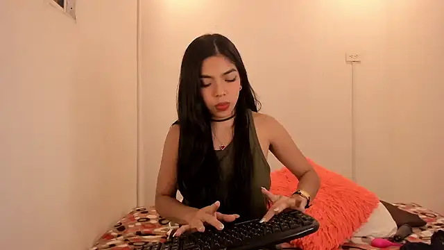 meganrossee69 online show from January 2025 03:05:02 AM