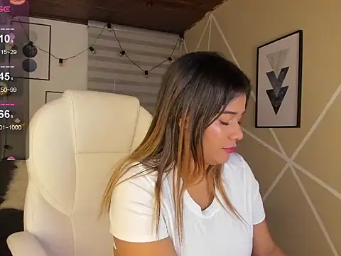 Enma  clark online show from November 2025 04:12:02 AM