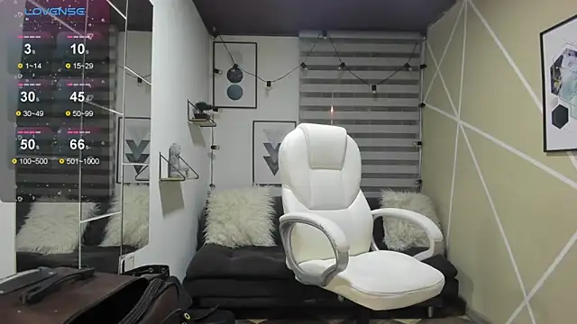 Enma  clark online show from March 2026 03:33:02 AM