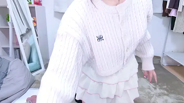 Rico-pin online show from October 2025 03:23:02 PM