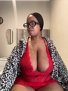 Snapshot of Saggy_areola95 chatting on July 2026 09:08:01 AM Saggy areola95 online show from July 2026 09:08:01 AM