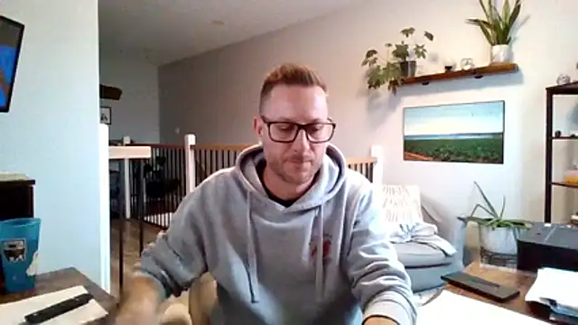 Snapshot of Bigdicktrav902 chatting on January 2026 04:44:01 PM Bigdicktrav902 online show from January 2026 04:44:01 PM