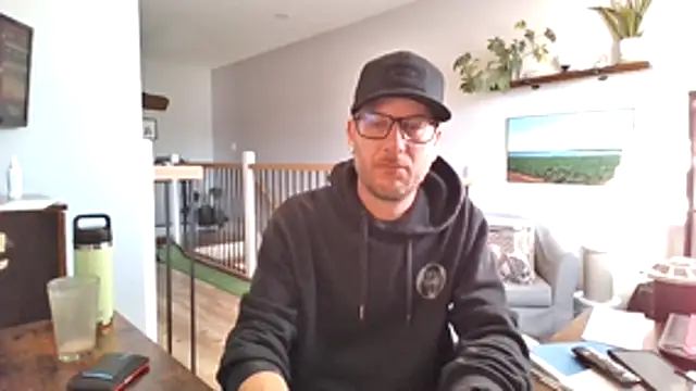 Snapshot of Bigdicktrav902 chatting on March 2026 01:05:02 PM Bigdicktrav902 online show from March 2026 01:05:02 PM