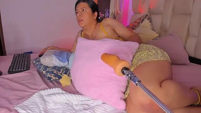 brendaruiz online show from March 2025 02:26:02 PM