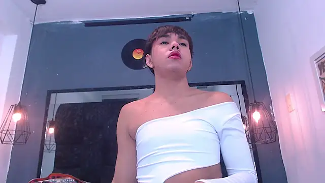 Snapshot of AndreaGil_ chatting on February 2026 07:25:02 PM AndreaGil online show from February 2026 07:25:02 PM