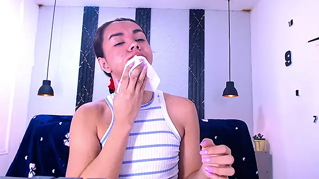 Snapshot of AndreaGil_ chatting on April 2026 12:31:01 PM AndreaGil online show from April 2026 12:31:01 PM