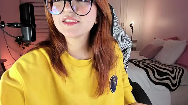 SweetJennaa online show from March 2025 04:12:02 AM