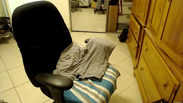 Snapshot of joeydee1 chatting on February 2025 03:59:01 PM joeydee1 online show from February 2025 03:59:01 PM