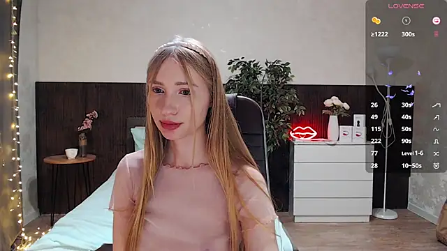 Cutie Annie online show from January 2025 11:05:02 AM