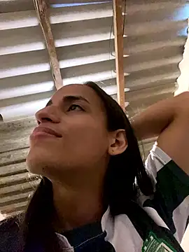 Snapshot of AlexaWarner chatting on January 2026 04:01:01 PM AlexaWarner online show from January 2026 04:01:01 PM