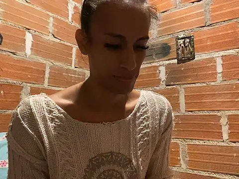 Snapshot of AlexaWarner chatting on March 2026 11:10:01 AM AlexaWarner online show from March 2026 11:10:01 AM