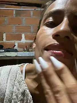 Snapshot of AlexaWarner chatting on April 2026 04:02:02 AM AlexaWarner online show from April 2026 04:02:02 AM