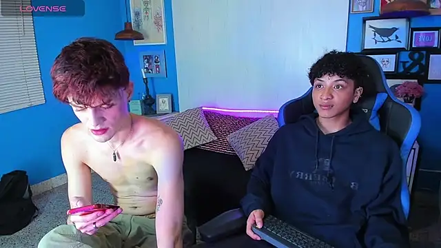 Snapshot of VladHellsing4 chatting on January 2025 02:17:02 PM VladHellsing4 online show from January 2025 02:17:02 PM