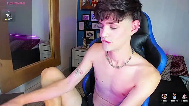 Snapshot of VladHellsing4 chatting on February 2025 05:53:01 PM VladHellsing4 online show from February 2025 05:53:01 PM