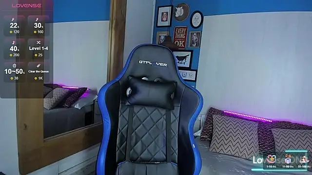 Snapshot of VladHellsing4 chatting on February 2025 02:43:02 PM VladHellsing4 online show from February 2025 02:43:02 PM