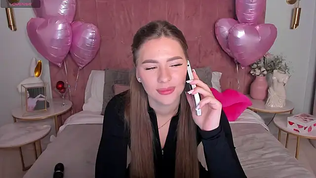 MilaVoxx online show from February 2026 05:48:02 AM