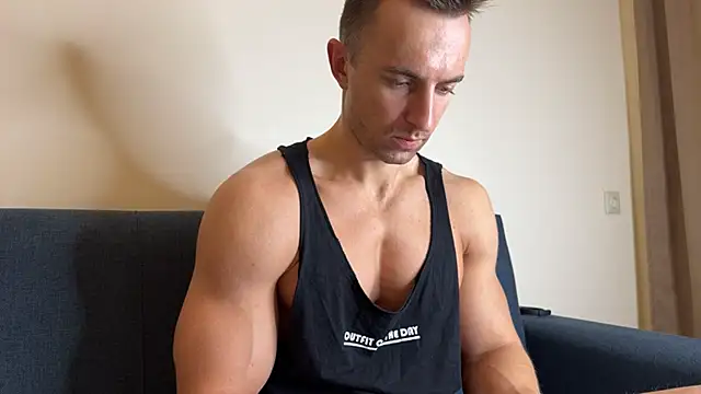 Snapshot of Andy_pecman chatting on December 2024 12:30:01 PM Andy pecman online show from December 2024 12:30:01 PM