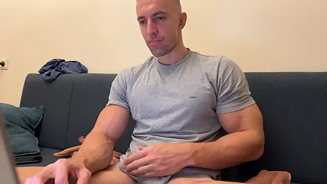 Snapshot of Andy_pecman chatting on March 2025 06:05:02 PM Andy pecman online show from March 2025 06:05:02 PM