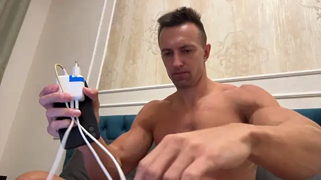 Snapshot of Andy_pecman chatting on October 2025 07:34:01 PM Andy pecman online show from October 2025 07:34:01 PM