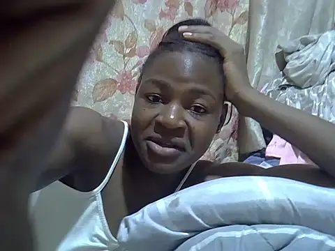 Snapshot of violababy03 chatting on December 2025 05:34:02 AM violababy03 online show from December 2025 05:34:02 AM