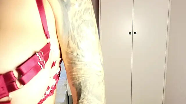 Snapshot of Kira_mmr chatting on April 2026 05:10:01 PM Kira mmr online show from April 2026 05:10:01 PM