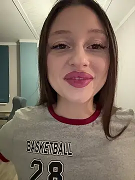 Kimsweet7 online show from November 2025 06:07:01 PM