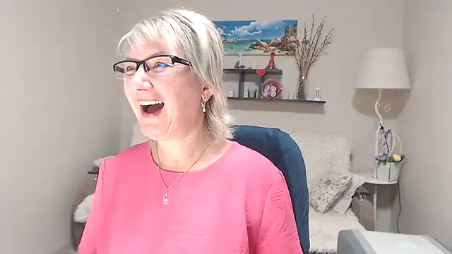 FleurMays online show from September 2025 03:34:01 AM