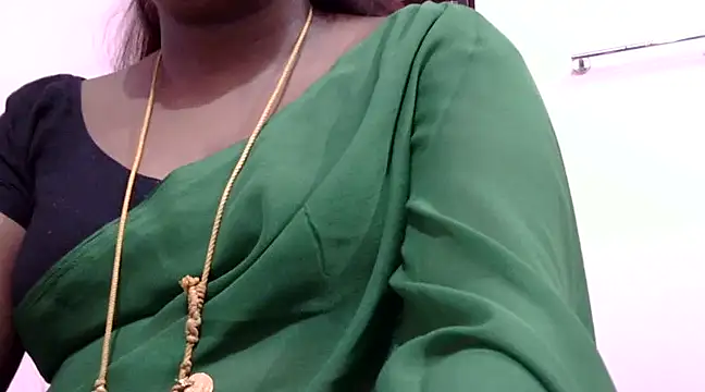 Snapshot of Hot_akshara chatting on February 2025 02:44:02 PM Hot akshara online show from February 2025 02:44:02 PM