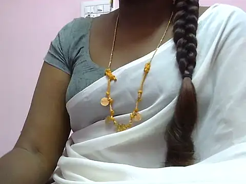 Hot akshara online show from January 2026 04:45:02 PM