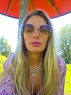 Lydie off online show from May 2026 11:49:02 AM