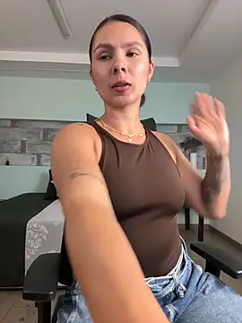 Snapshot of SofiaG_ chatting on December 2025 08:59:02 PM SofiaG online show from December 2025 08:59:02 PM