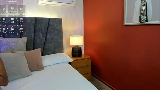 Ada  lee  online show from October 2025 01:22:01 AM