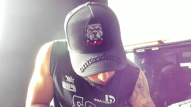 jeremygerard  online show from April 2026 09:39:33 PM