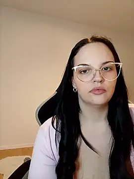 Jujuicy 97 online show from January 2026 05:27:01 PM