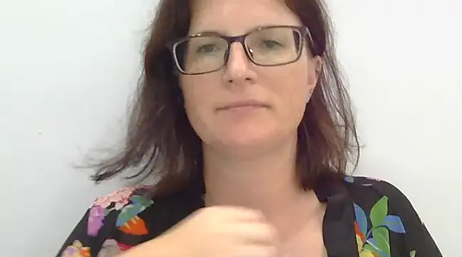 CrimsonMistress online show from December 2024 04:51:02 AM