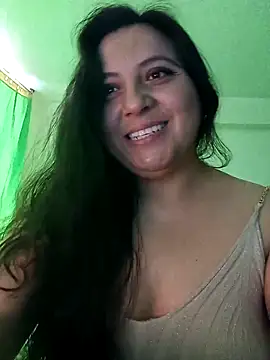 irissex0711 online show from September 2025 04:00:01 PM