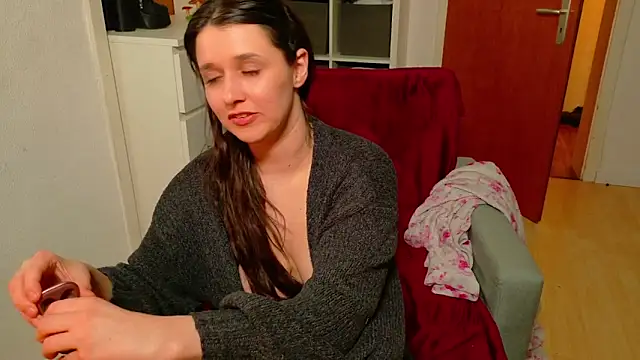 Snapshot of jenna-sxy19 chatting on February 2025 10:21:02 PM jenna-sxy19 online show from February 2025 10:21:02 PM