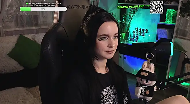 KiraLiLime online show from October 2025 05:35:01 PM